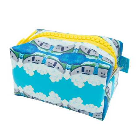 Clouds and Tugs Eco-Leather Sis Dopp