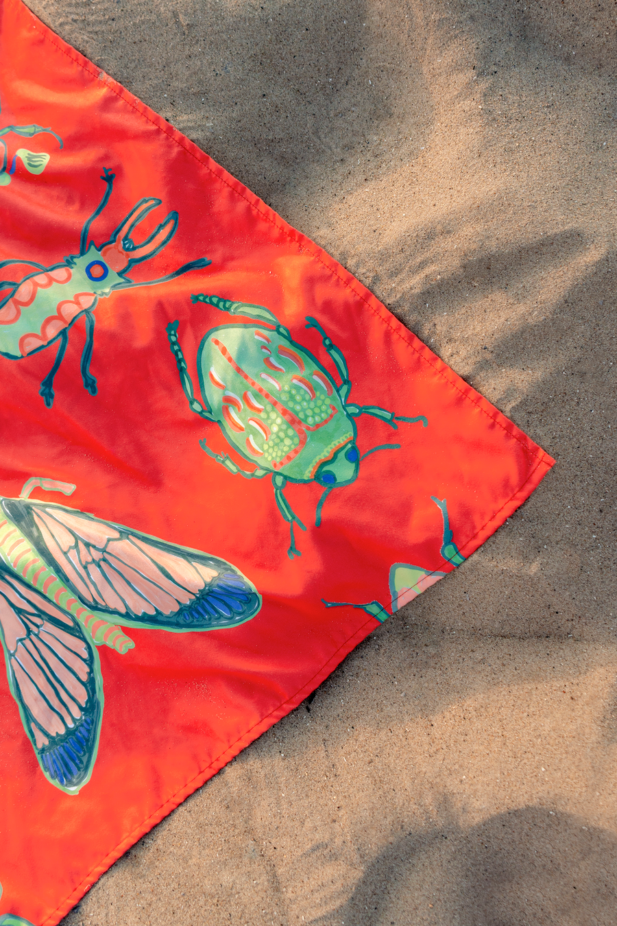 Coral Why you Buggin' Quick Dry Towel